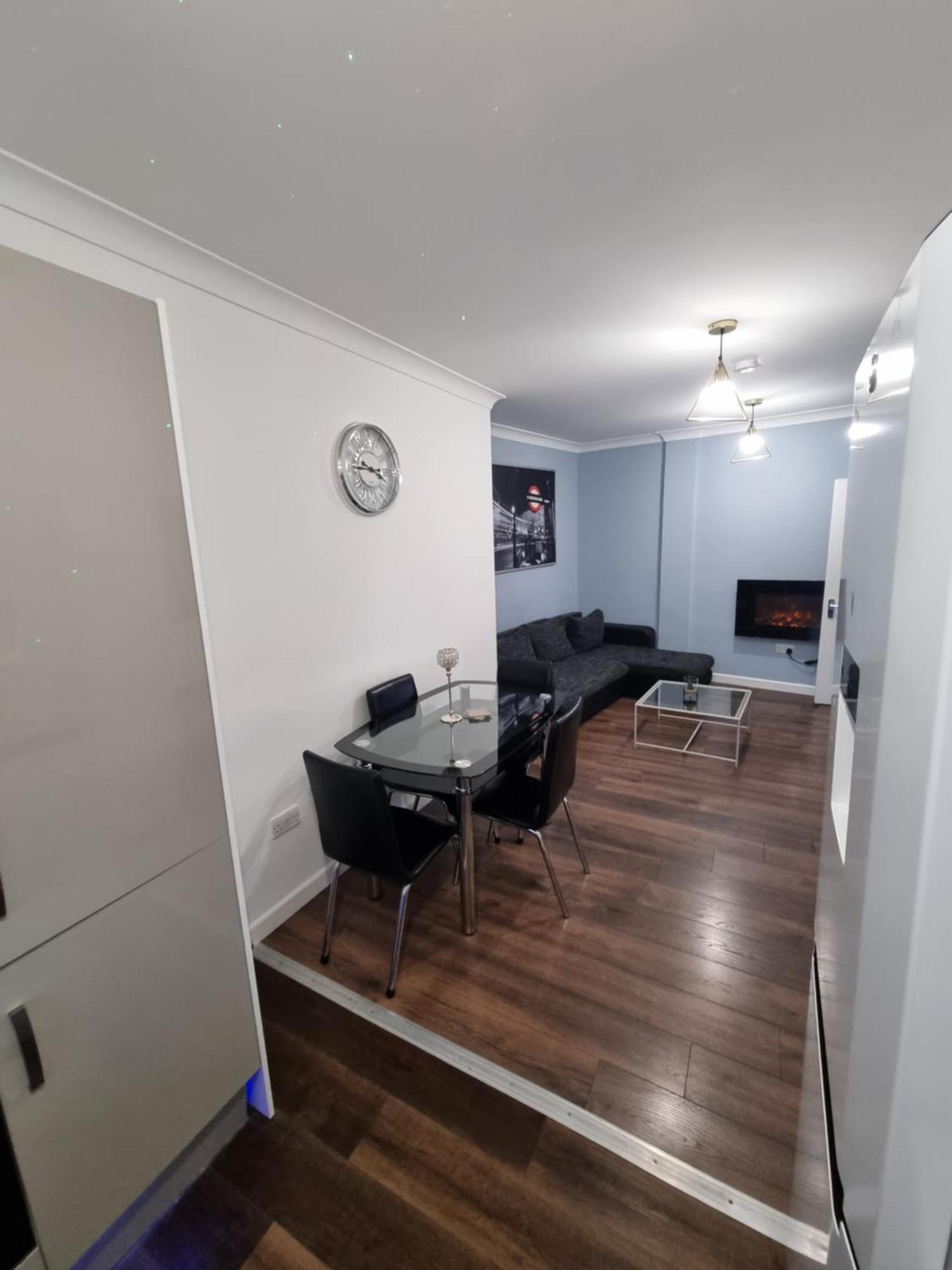 Beautiful Modern Apartment On Wick Lane London Eksteriør billede